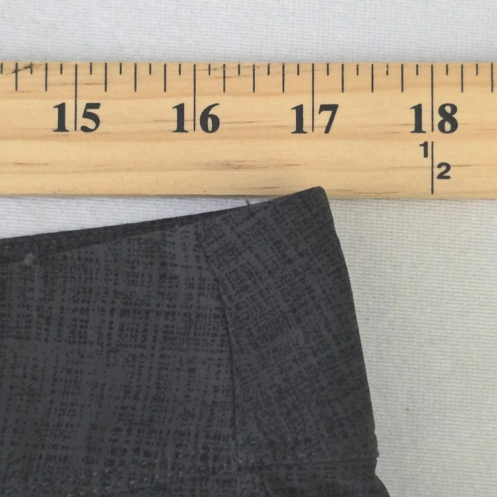 Lululemon Men Current Board Shorts Gray‎ Crosshatch Swim Trunks Size 34 LM7431S